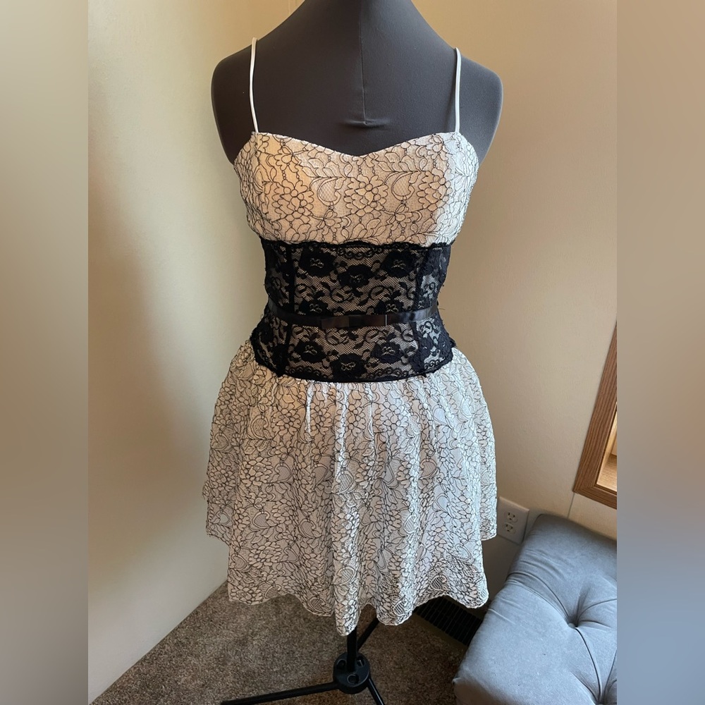 Finesse White and Black Lace Cocktail Dress with Bow Ribbon Detail